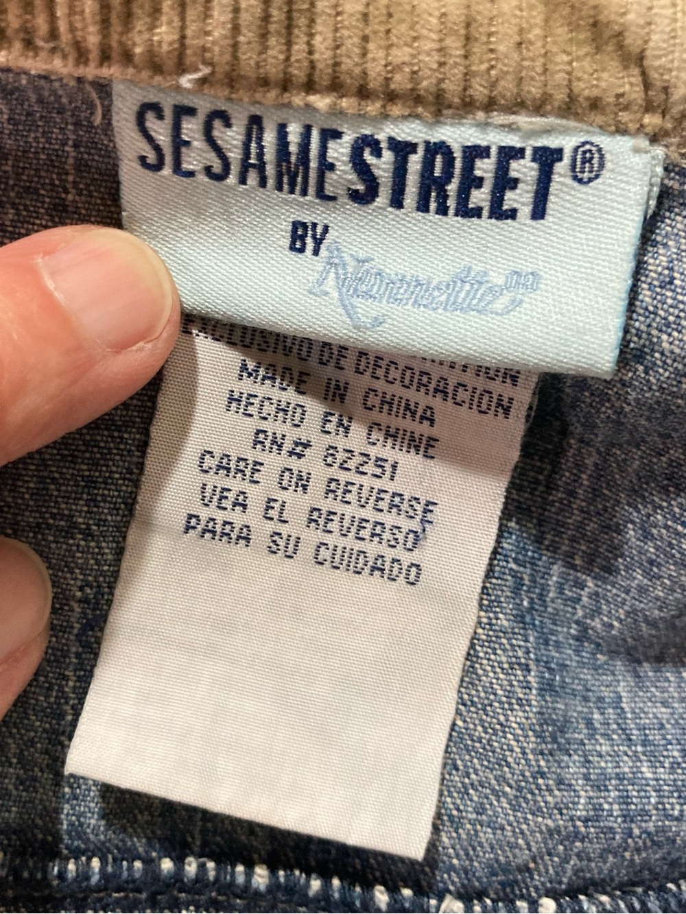 Sesame Street Vintage 2006 Denim Snap Front With Corduroy Collar Size 3T - Picture 15 of 16